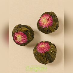 Клубничный, связанный чай