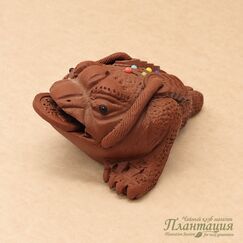 Фигурка Трехлапая Жаба Красная, глина