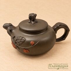 Чайник Красные Цветы 350 мл, глина
